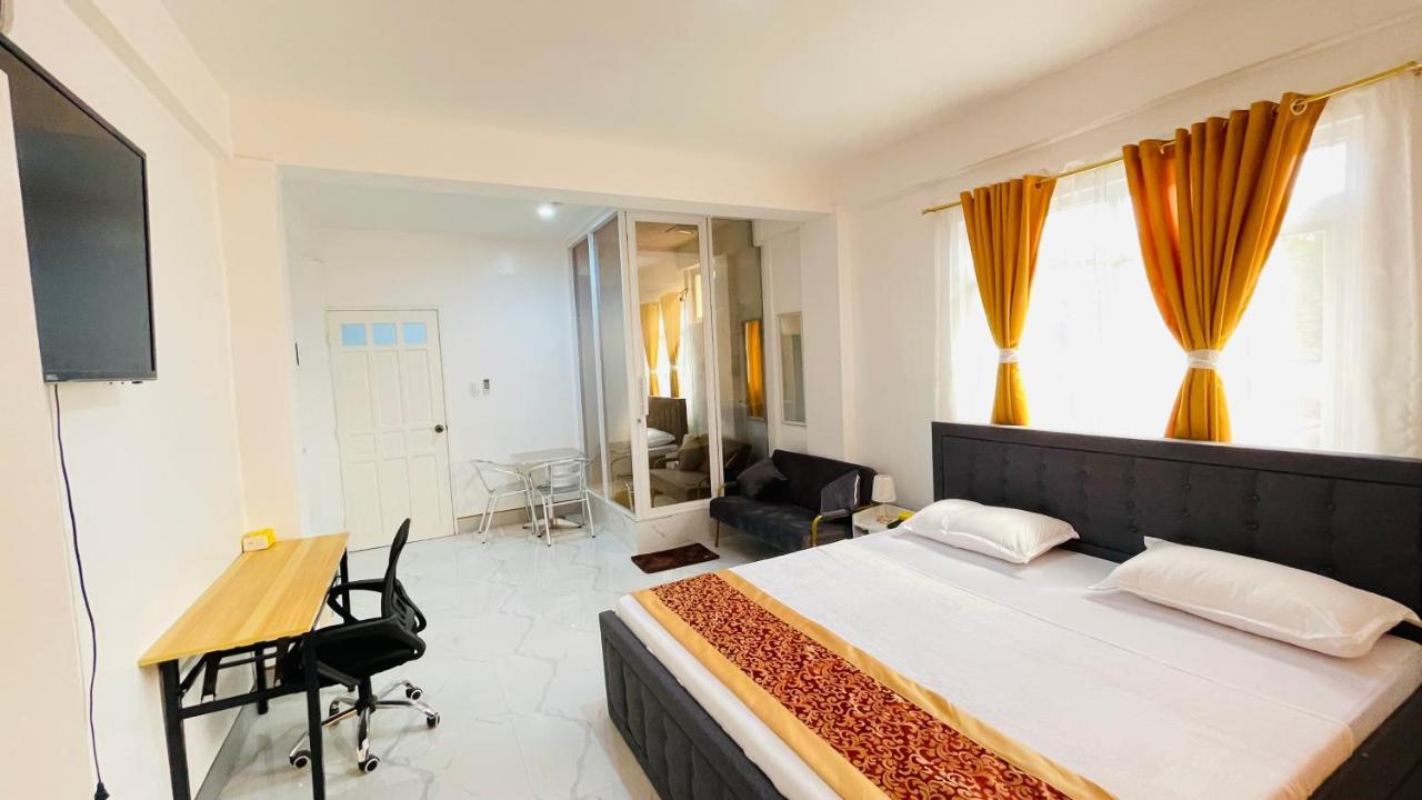 Legends Hotel & Restaurant - Lemery And Taal Екстер'єр фото